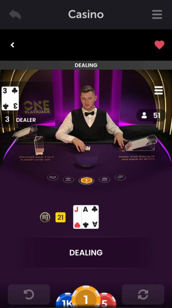 Live-Mobile-Blackjack-572x1024