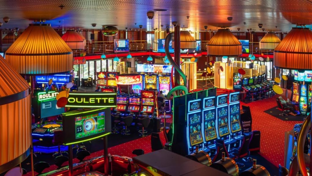 1. Lošimo automatai (Slots)